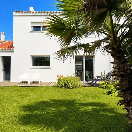 Tres Belle Maison Familiale - La Chaume - Proche Marais Vakantiehuis Les Sables-dʼOlonne