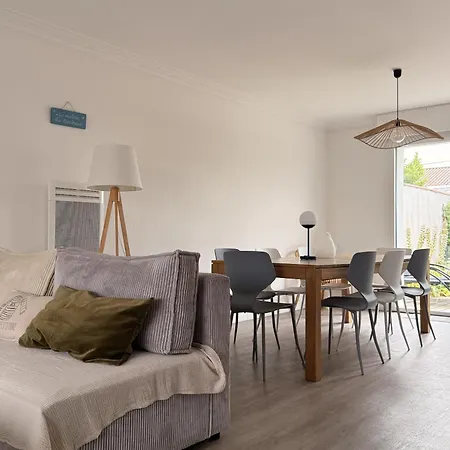 Tres Belle Maison Familiale - La Chaume - Proche Marais Vakantiehuis Les Sables-dʼOlonne