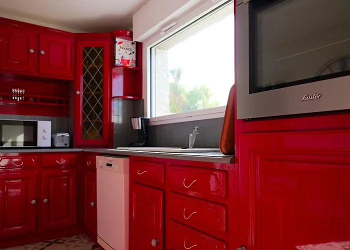 Tres Belle Maison Familiale - La Chaume - Proche Marais Hébergement de vacances *